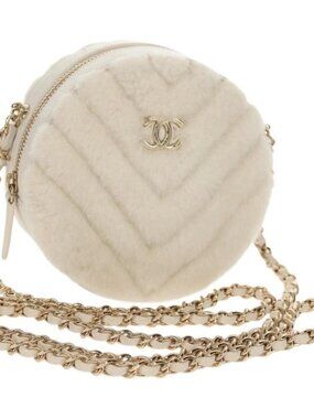 CHANEL V Stitch Chain Shoulder Bag Mouton White Gold CC Auth 148461AM
